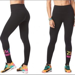 New ZUMBA instructor leggings size: Medium